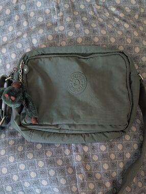 Kipling nylon purse